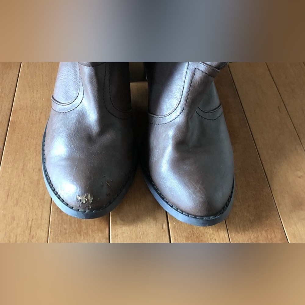 🛍️BUNDLE DEAL! ✨ Ardene brown boots - Picture 2 of 2